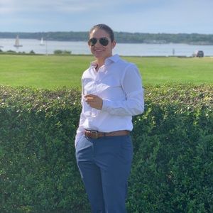 Meet your Posher, Alisa